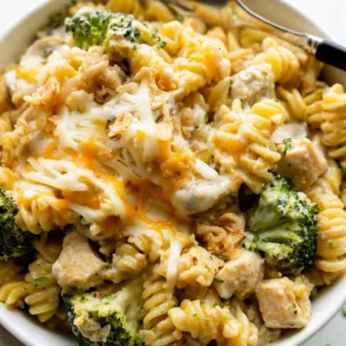 Cozy Chicken Noodle Casserole - A comforting dish for family meals